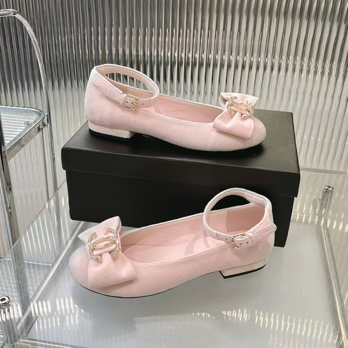 CHANEL BOW MARY JANE SHOES IN PASTEL PINK VELVET