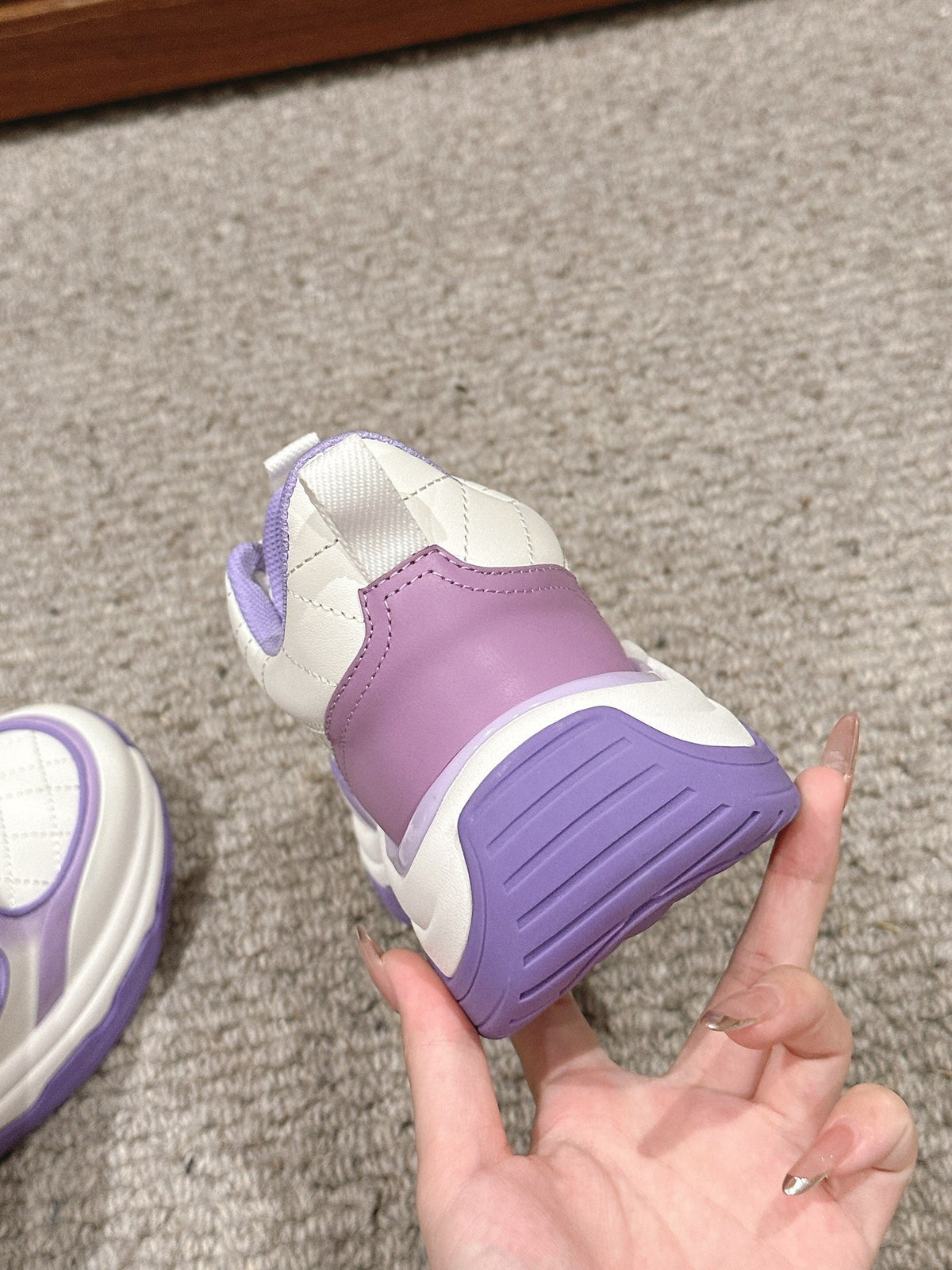 CHANEL CLASSIC SNEAKER IN WHITE MIX IRIS PURPLE LAMBSKIN